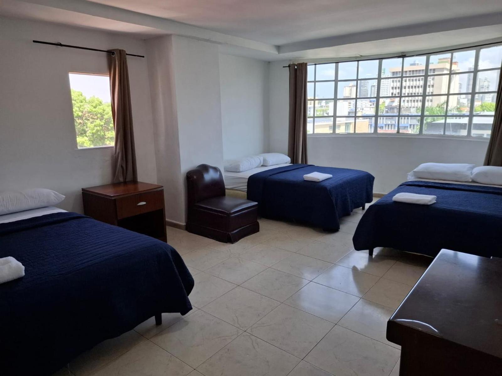 Discovery Inn *